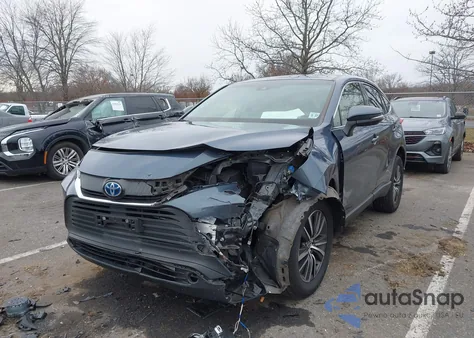 2022 Toyota Venza Le z USA, uszkodzony, nr VIN JTEAAAAH9NJ100462